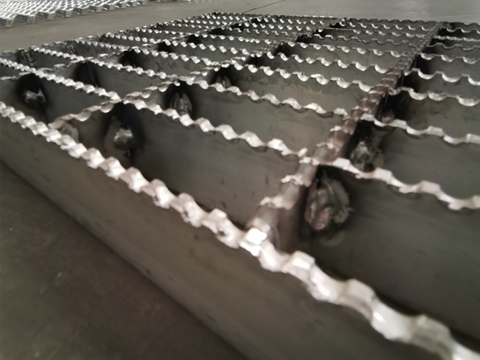 1650346309315067642.jpg IMG_20200713_152255.jpg